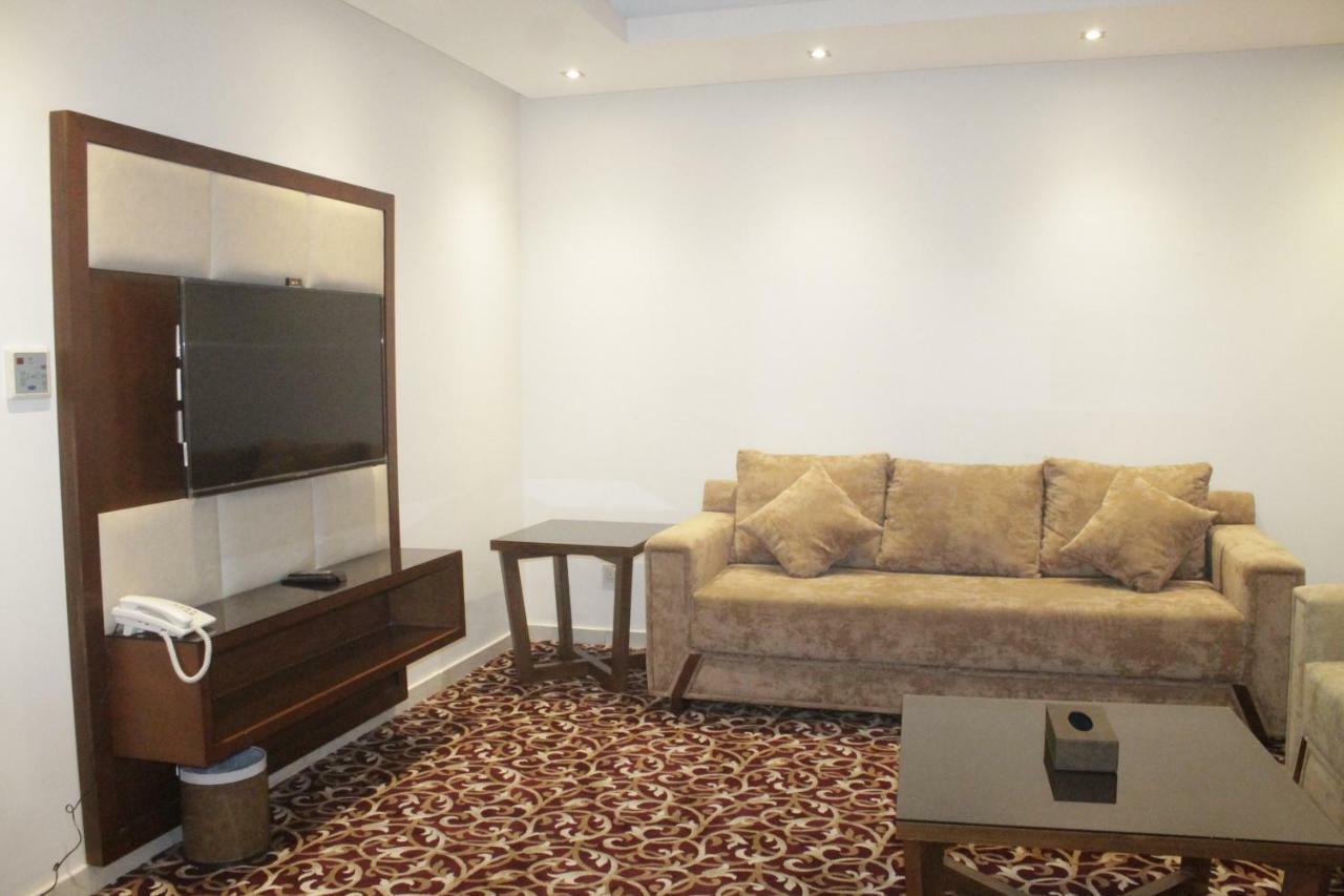 Ayoon Almmlaka Suites 2 *