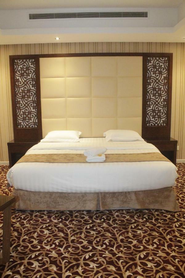 Ayoon Almmlaka Suites 2 Appart hôtel Djeddah